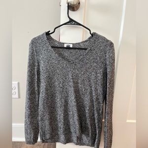Old Navy sweater size M